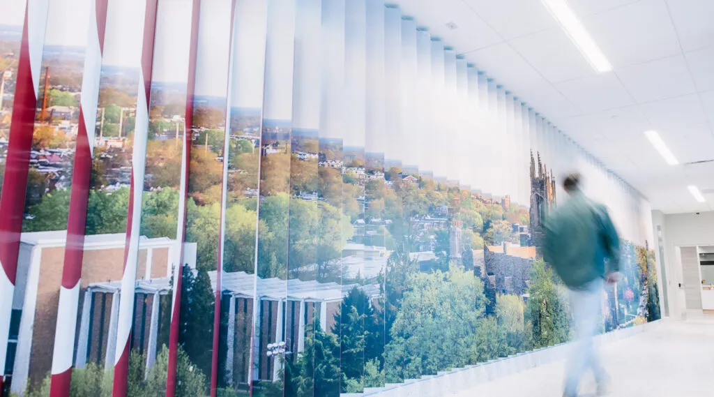 Lenticular wall shot from second direction to show SJU skyline